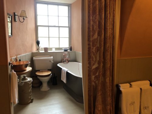 A PRIVATE SUITE, PERFECT FOR 2