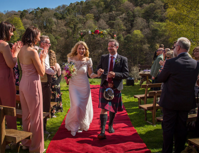 Scottish Wedding Traditions (For Modern Couples)